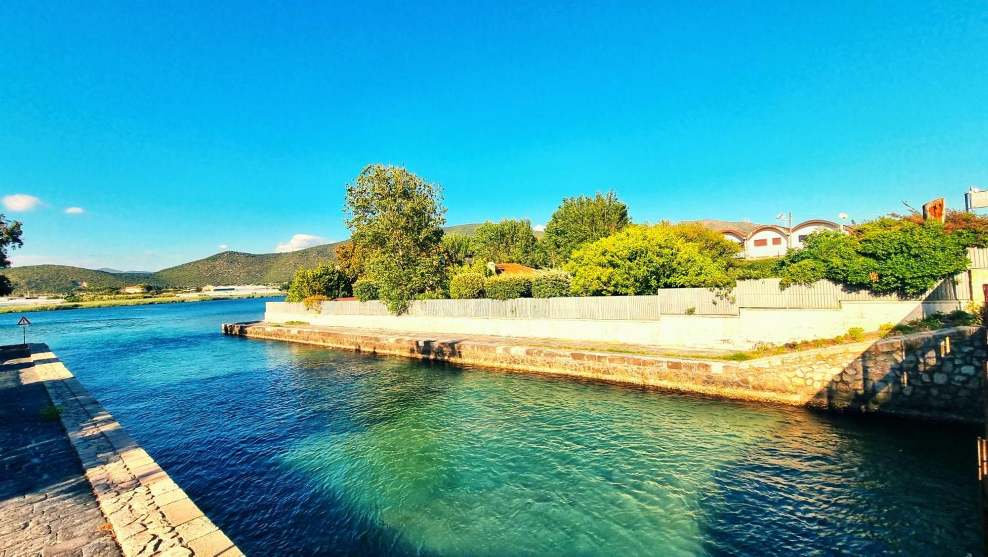 VILLA CECILIA sul LAGO fronte MARE Sperlonga Exterior foto
